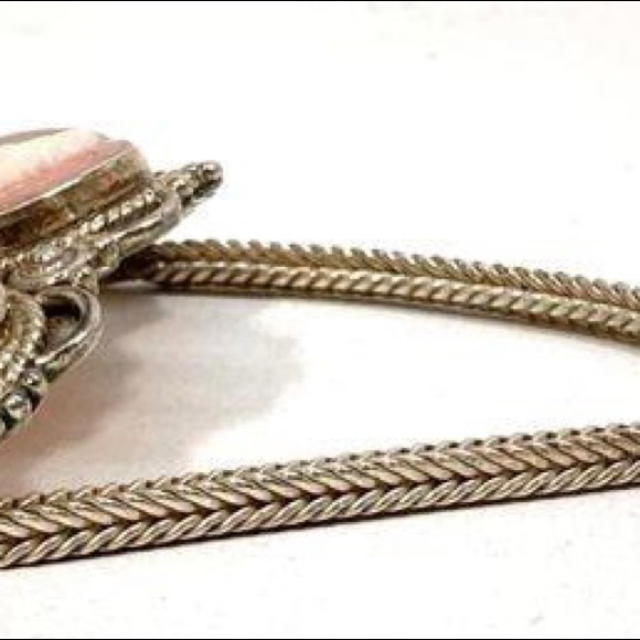 Shell Cameo and Rose Quartz SS Bracelet - Picture 5 of 7